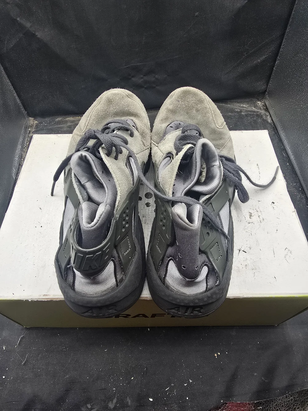 SKU A0418M Nike Men’s Athletic Suede Sneakers in Gray